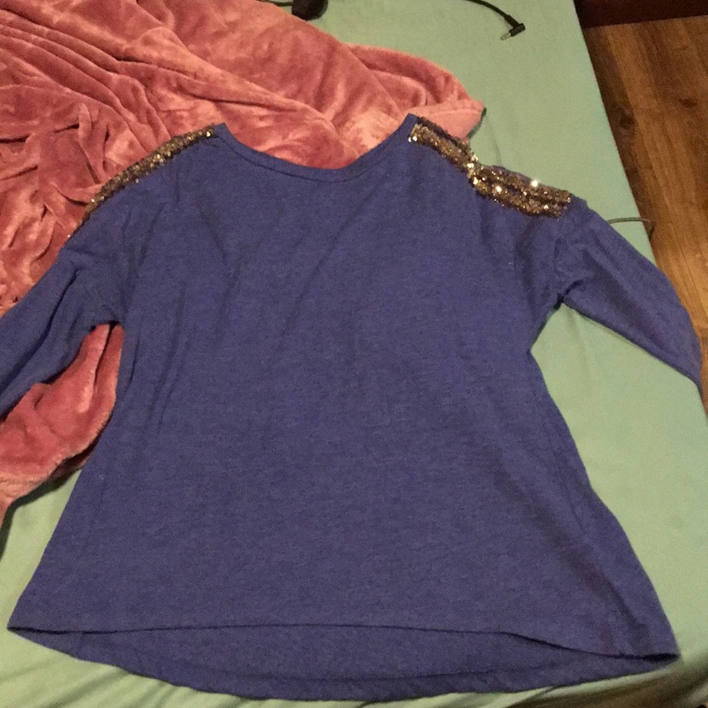 Long sleeve